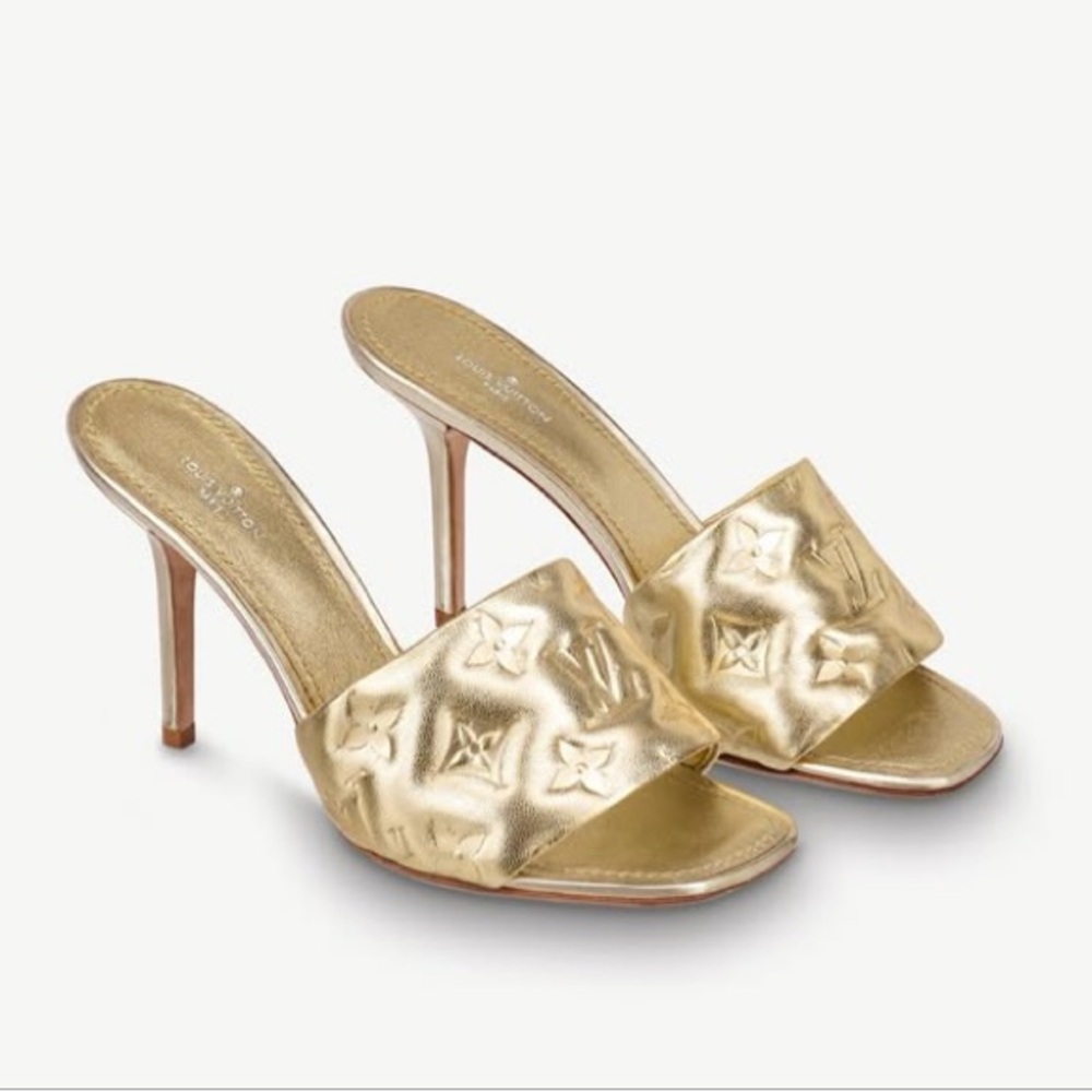 Louis Vuitton Gold monogrammed revival Heels